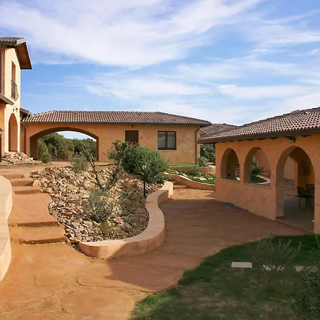 Giardino Corte Rubja فندق