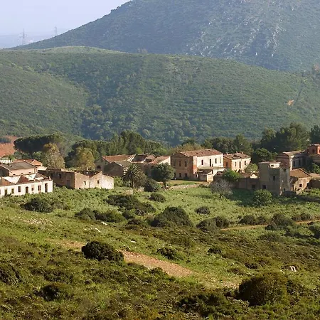 Giardino Corte Rubja ホテル 3*