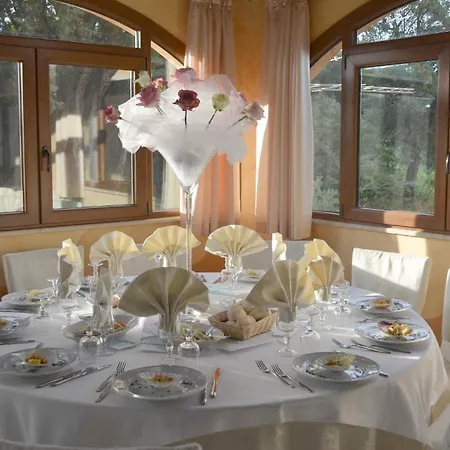 Giardino Corte Rubja イグレージアス